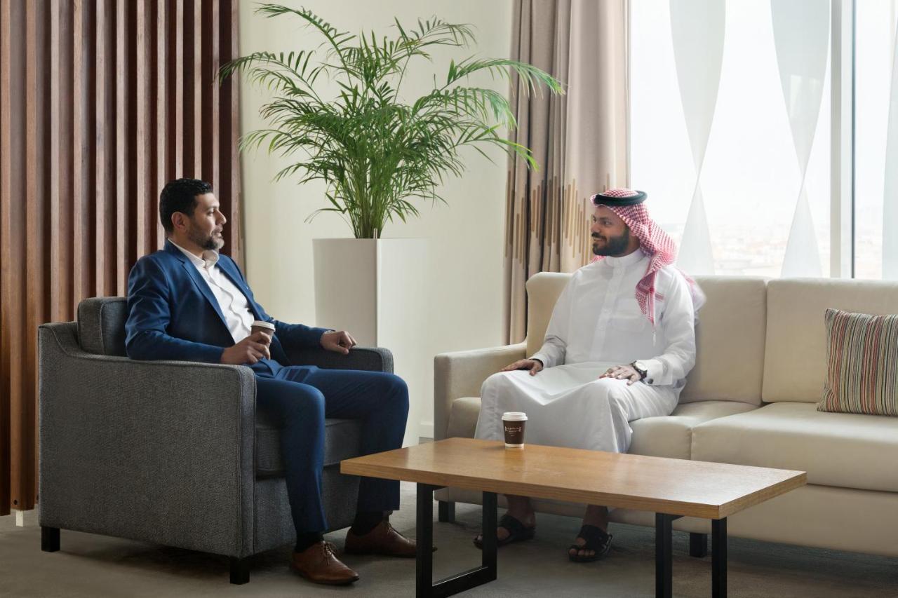 Staybridge Suites Al Khobar By Ihg Bagian luar foto